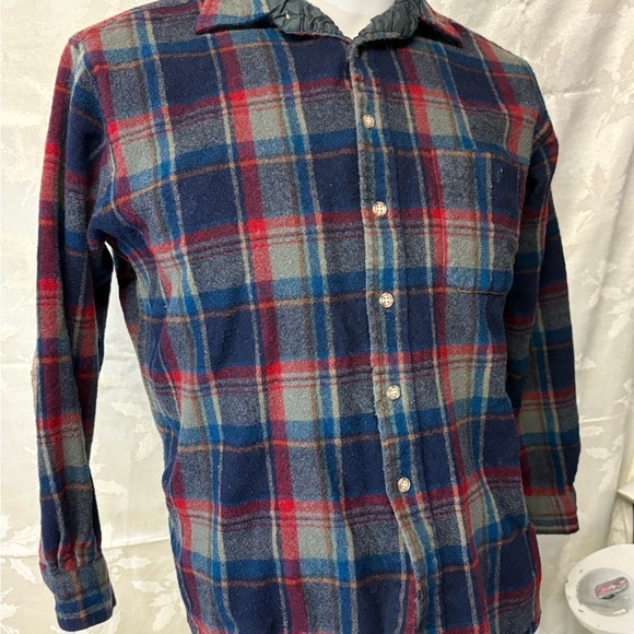 Vintage Pendleton Red and Blue Casual Button Down Shirt - Picture 2 of 12